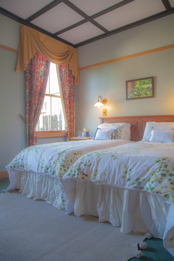 Okoroire Hot Springs Hotel Экстерьер фото