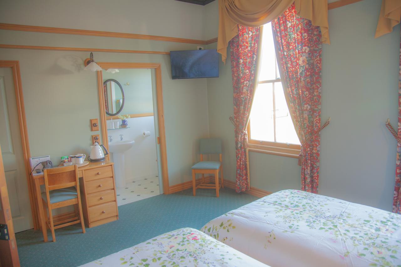 Okoroire Hot Springs Hotel Экстерьер фото