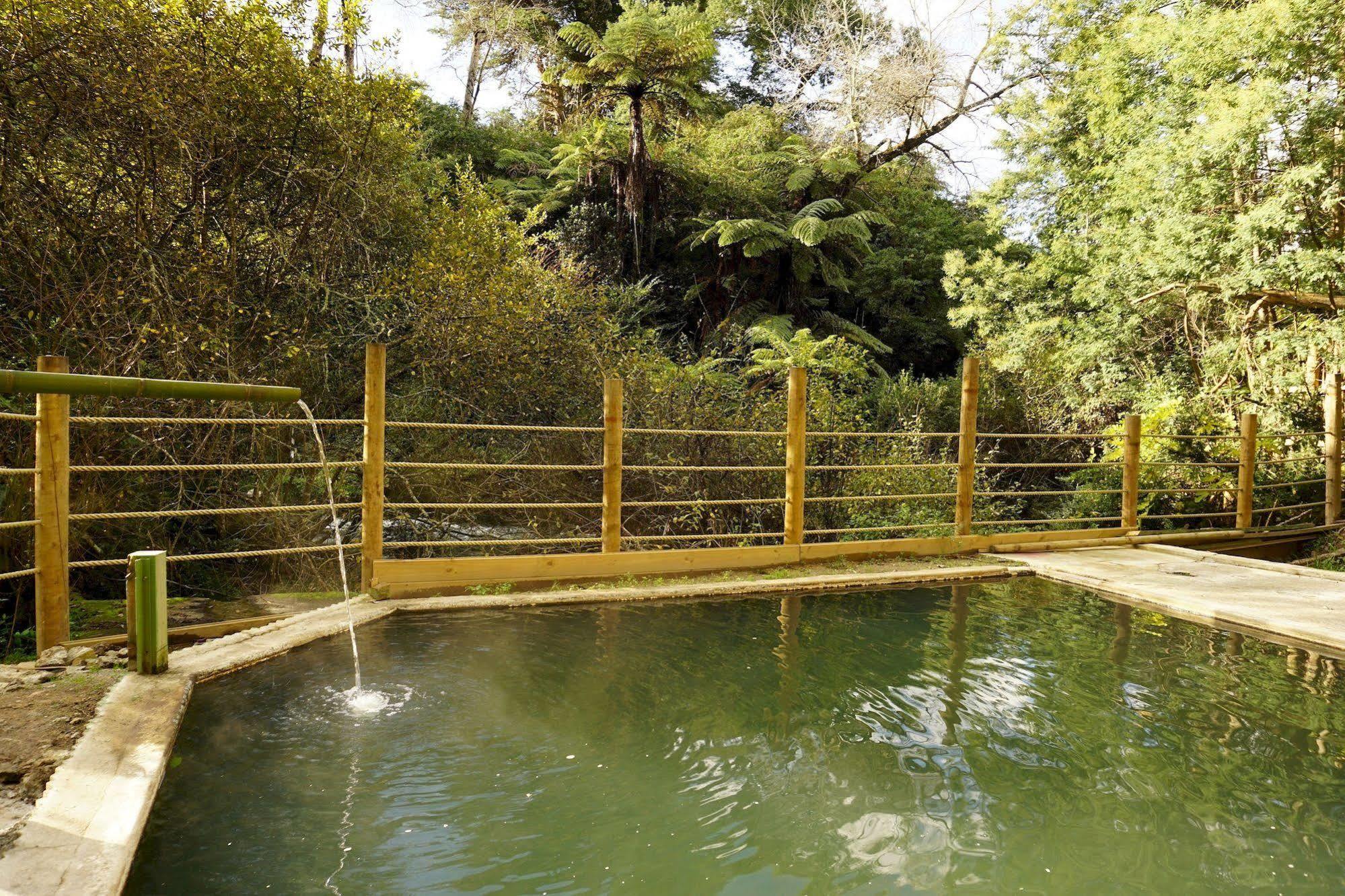 Okoroire Hot Springs Hotel Экстерьер фото
